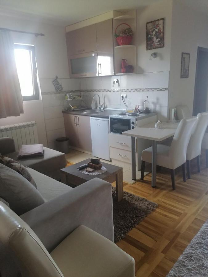 Apartmani Tarsko Sunce Калуджерске Баре Экстерьер фото